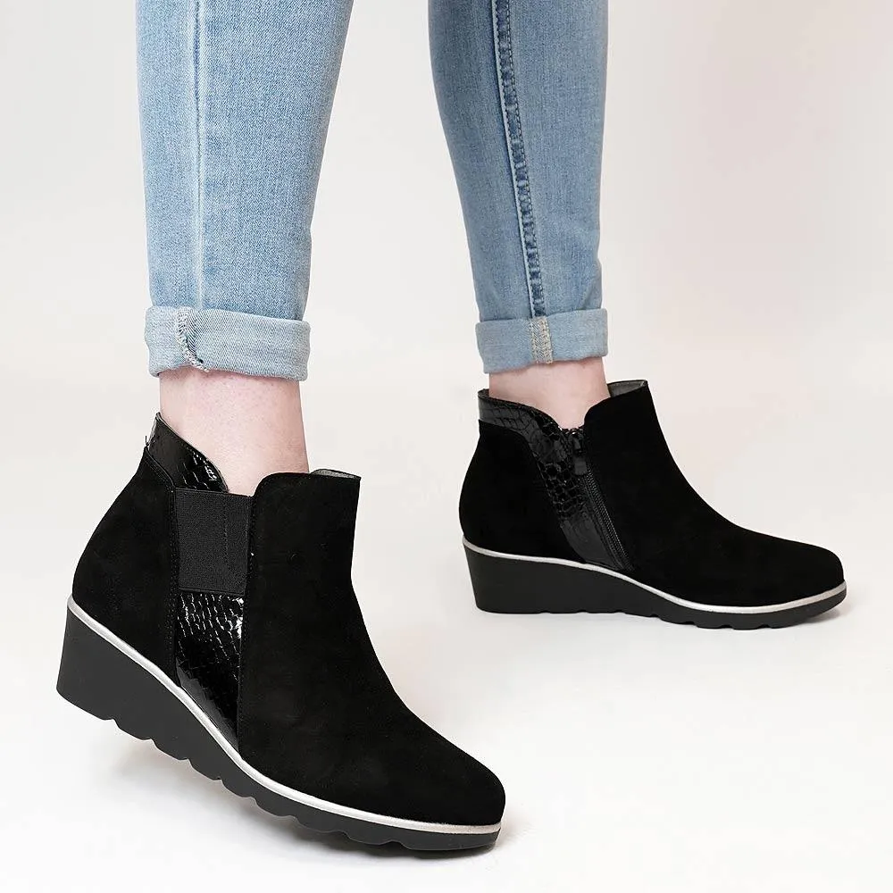 3733 Black Suede Wedge Boots