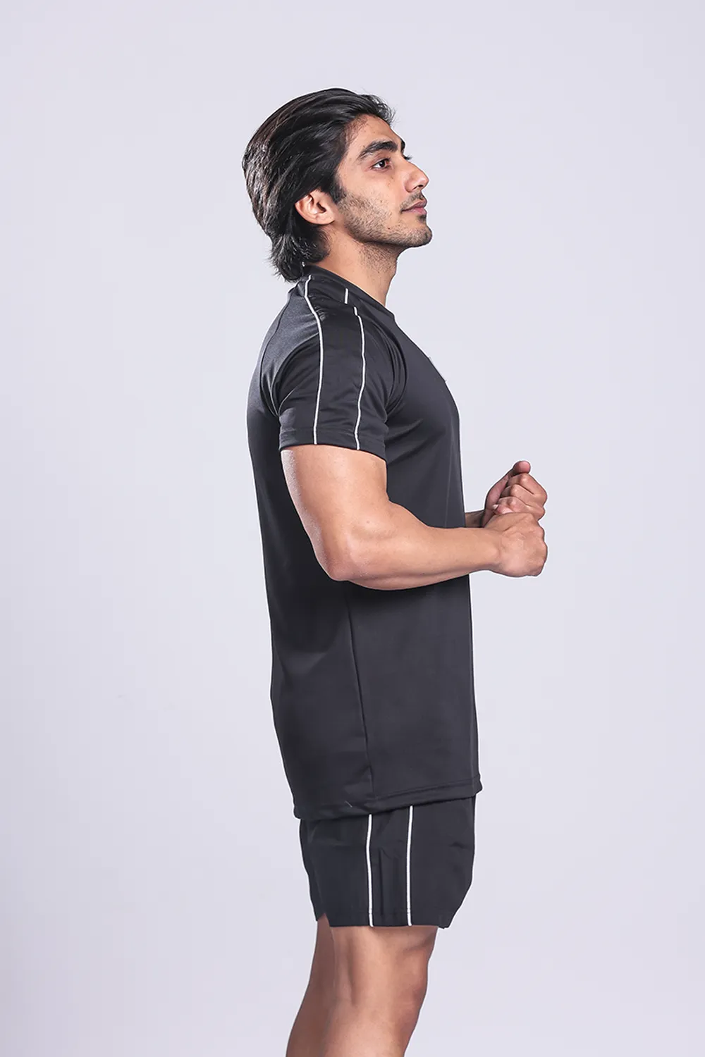 Essential Performance T-shirt-Black