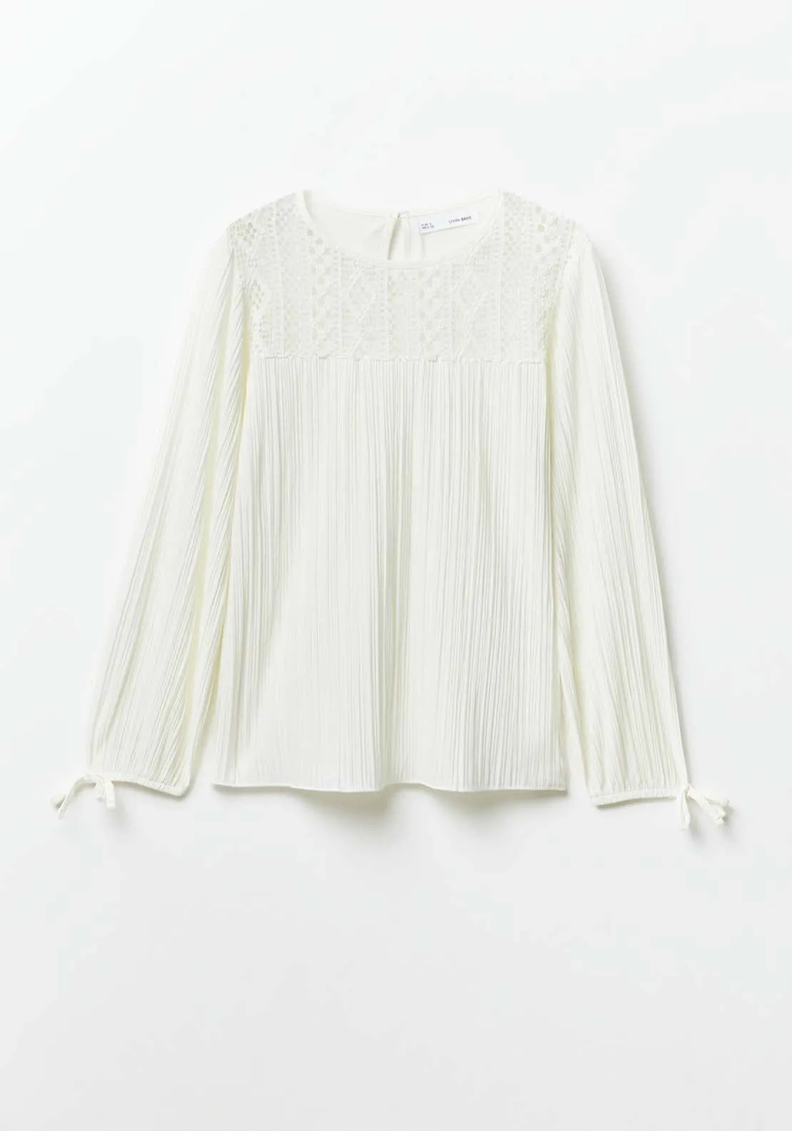 Pleated Romantic Long-Sleeved Top - White