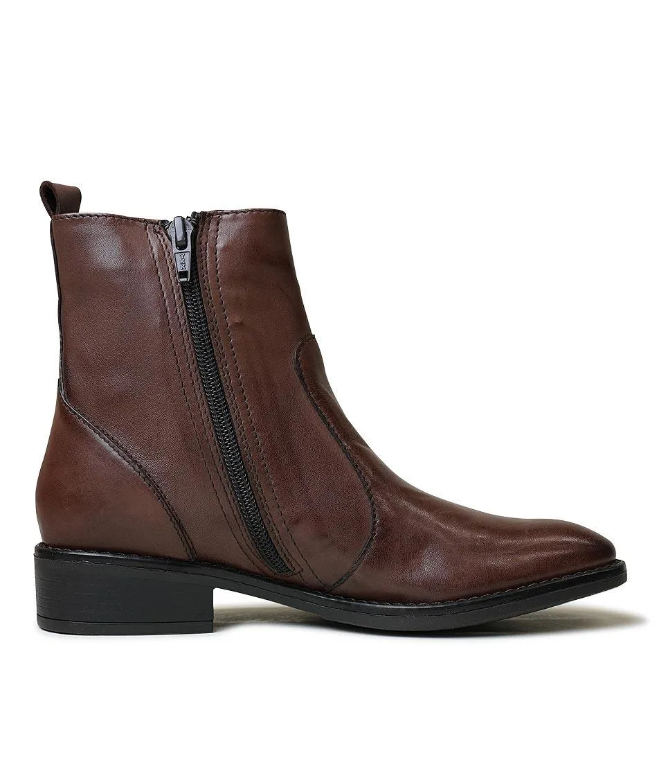 Seline Chestnut Leather Ankle Boots