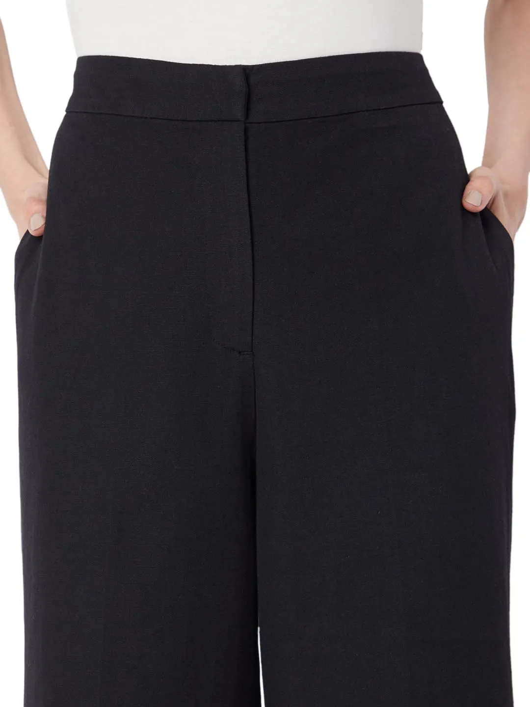 VERO MODA Women's Loose Pants (Black)